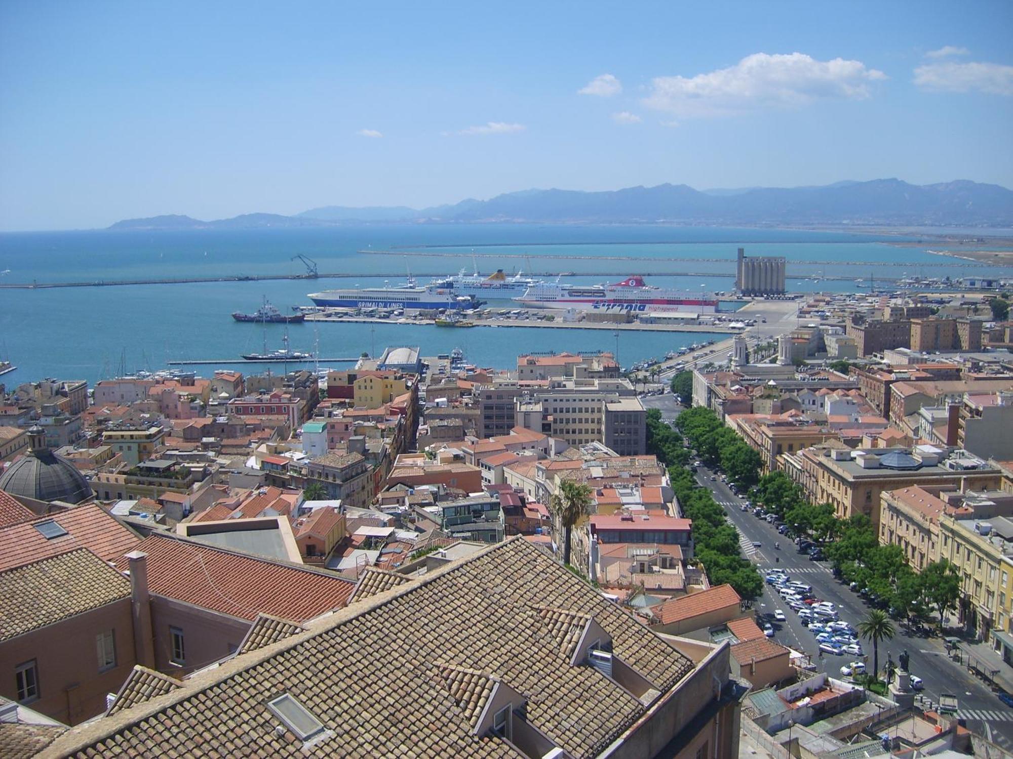 La casa di Giò Cagliari Exterior foto